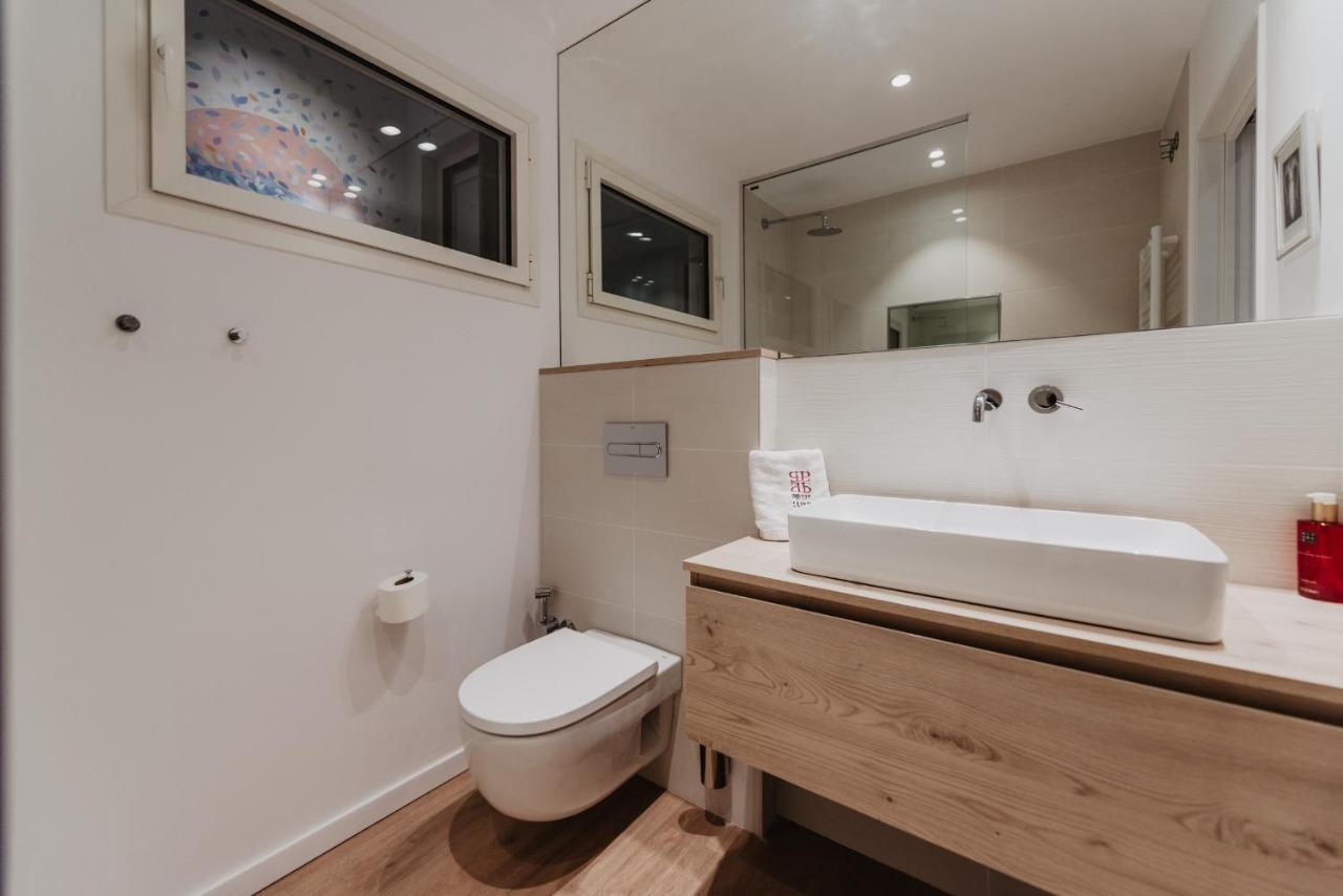 Petit Luxe Volta Apartment *